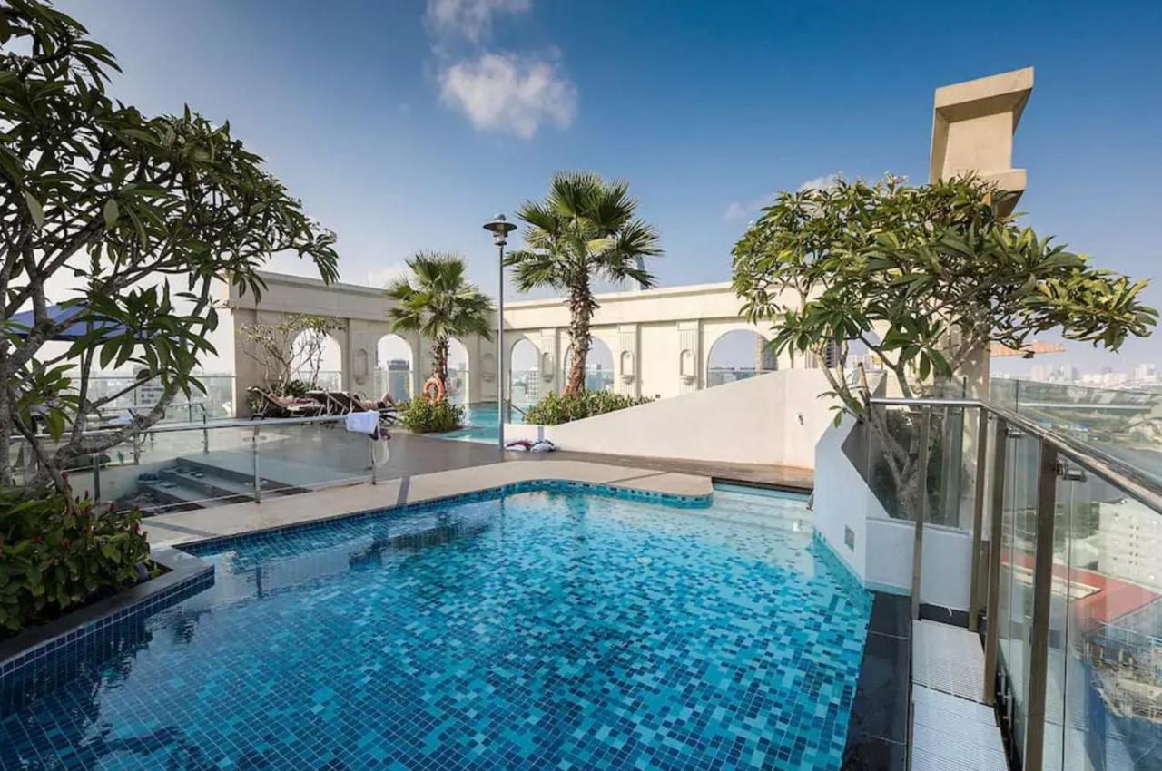 Ami Splendid Rooftop Pool Ho Chi Minh City Exterior photo